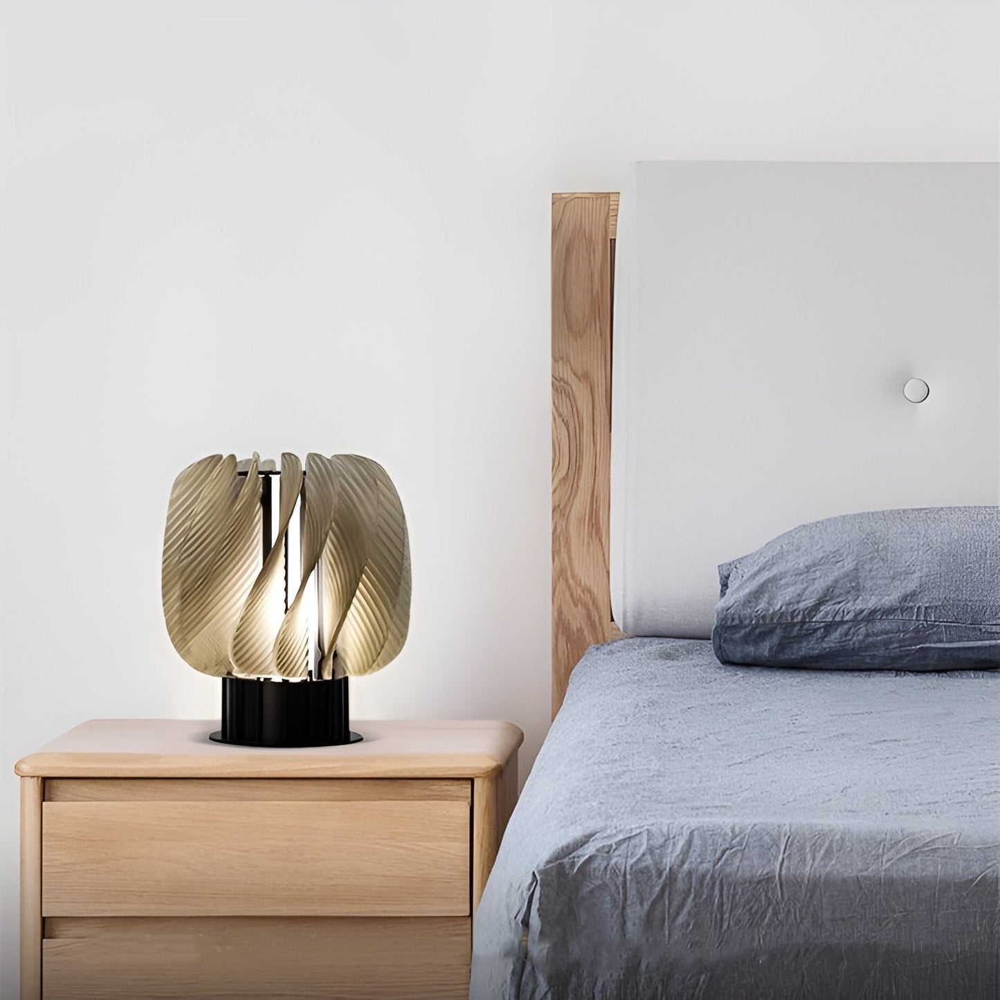 FloraLight - Elegant Bordlampe