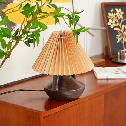 NaviaGlow - Table Lamp with Pleated Shade and Soft Light Diffusion
