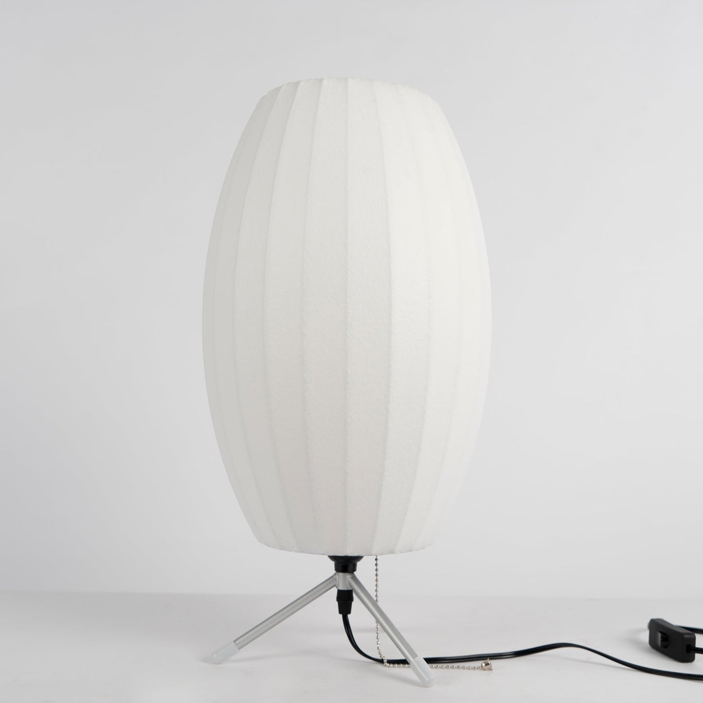 NelsonGlow - Tripod Table Lamp