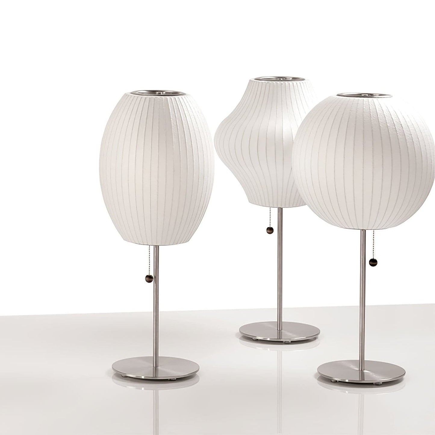 NelsonGlow - Classic Table Lamp with Steel Base