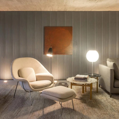 NelsonGlow - Classic Table Lamp with Steel Base