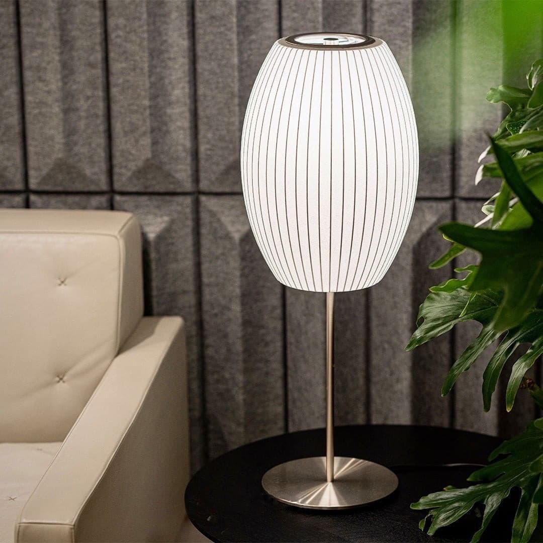 NelsonGlow - Classic Table Lamp with Steel Base