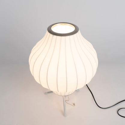 NelsonGlow - Tripod Table Lamp
