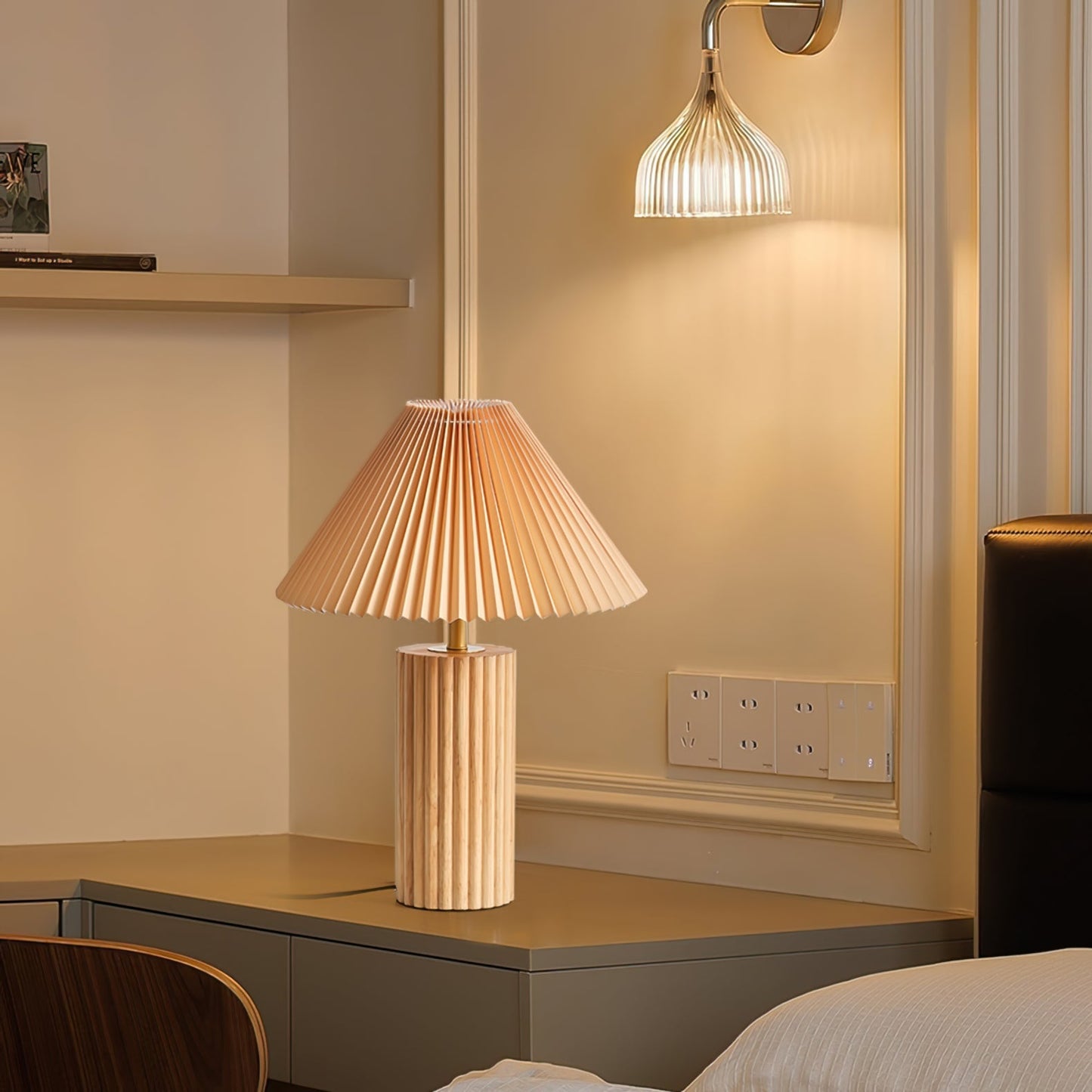 NoraBeam - Table Lamp