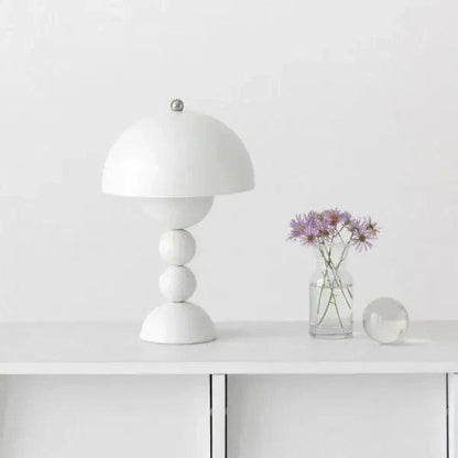 FlowerGlow - Skandinavisk Bordlampe