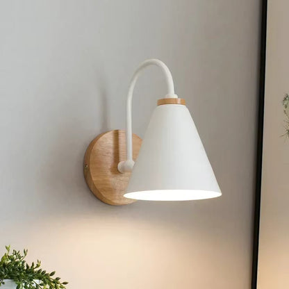 VistaGlow - Wall Lamp with Modern Design