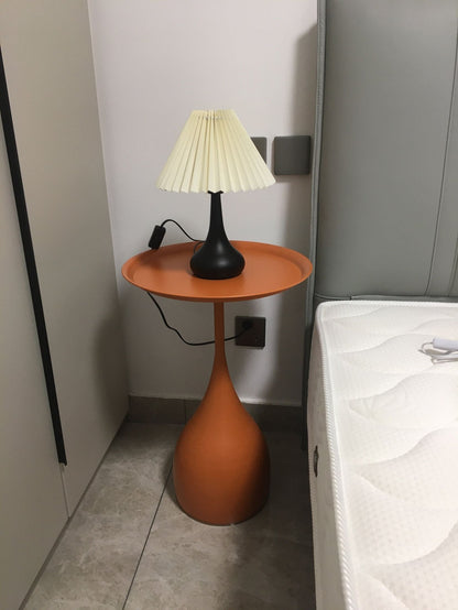 DrumGlow - Bordlampe med tidløst design og hyggeligt skær