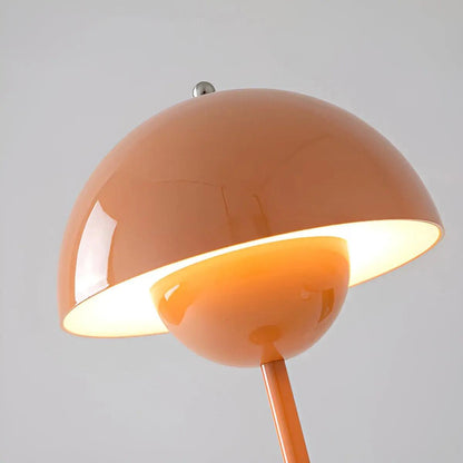 NordicaLight - Elegant Table Lamp