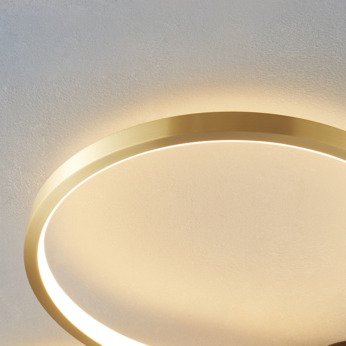 OrionLuxe - Deckenleuchte mit räumlichem Design und stimmungsvoller Beleuchtung