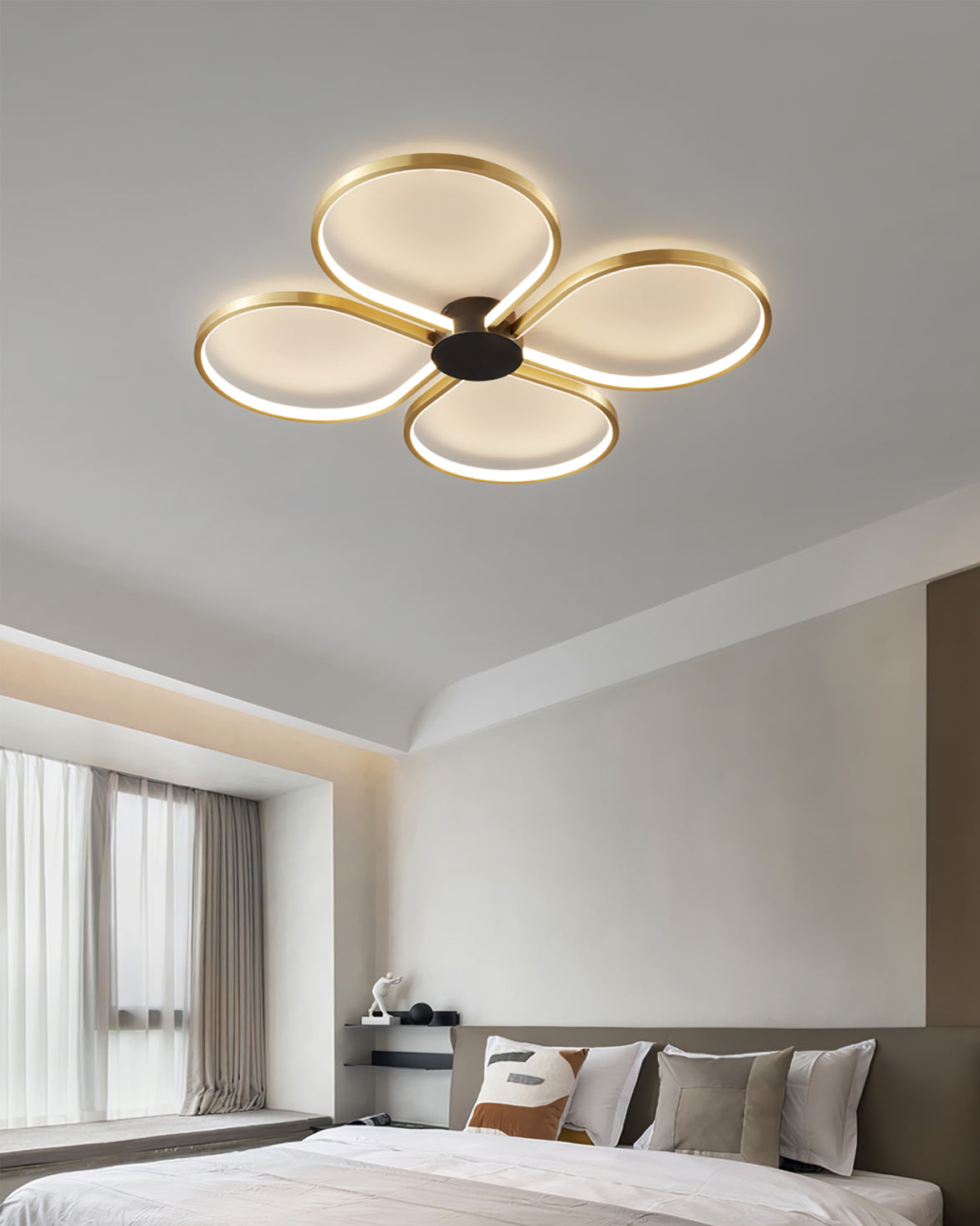 OrionLuxe - Deckenleuchte mit räumlichem Design und stimmungsvoller Beleuchtung