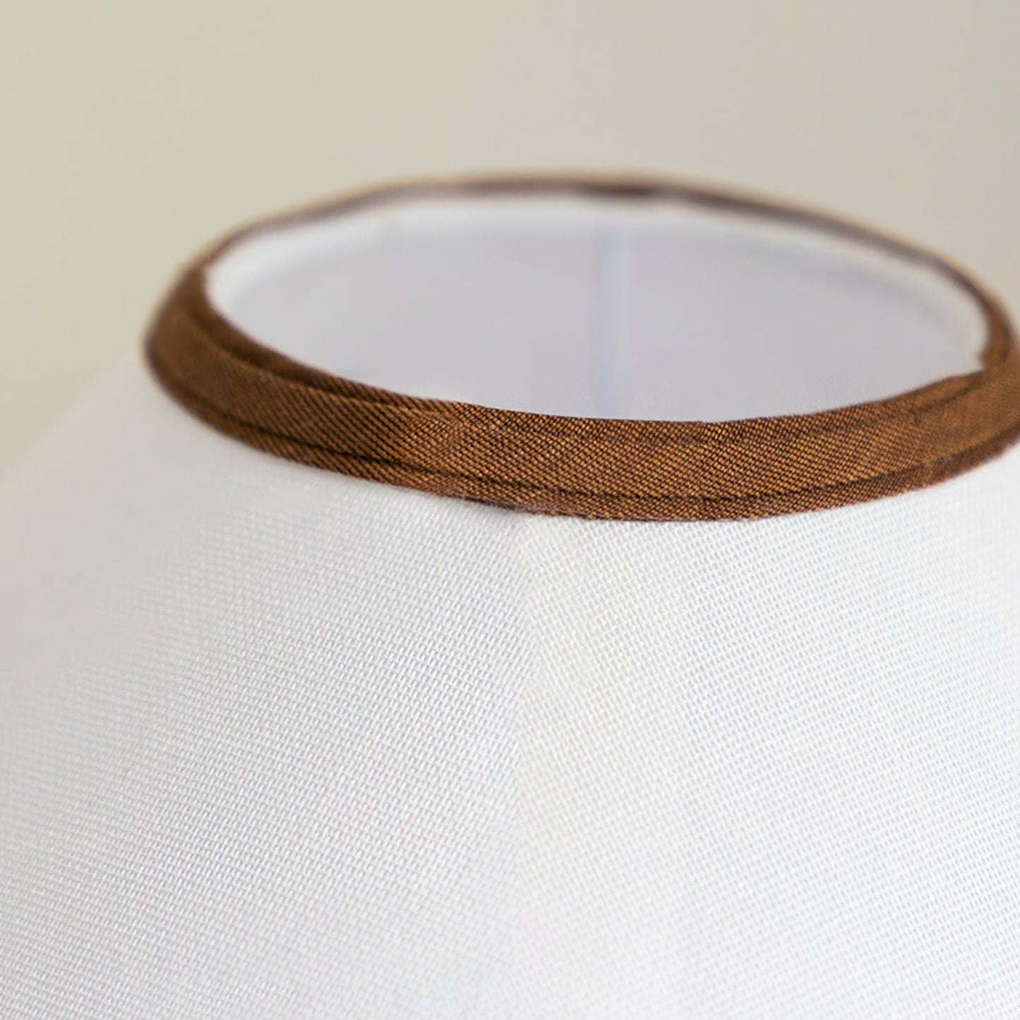 LichtPalisades - Elegant bordlampe med geometrisk design