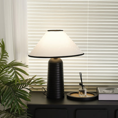 LichtPalisades - Elegant bordlampe med geometrisk design