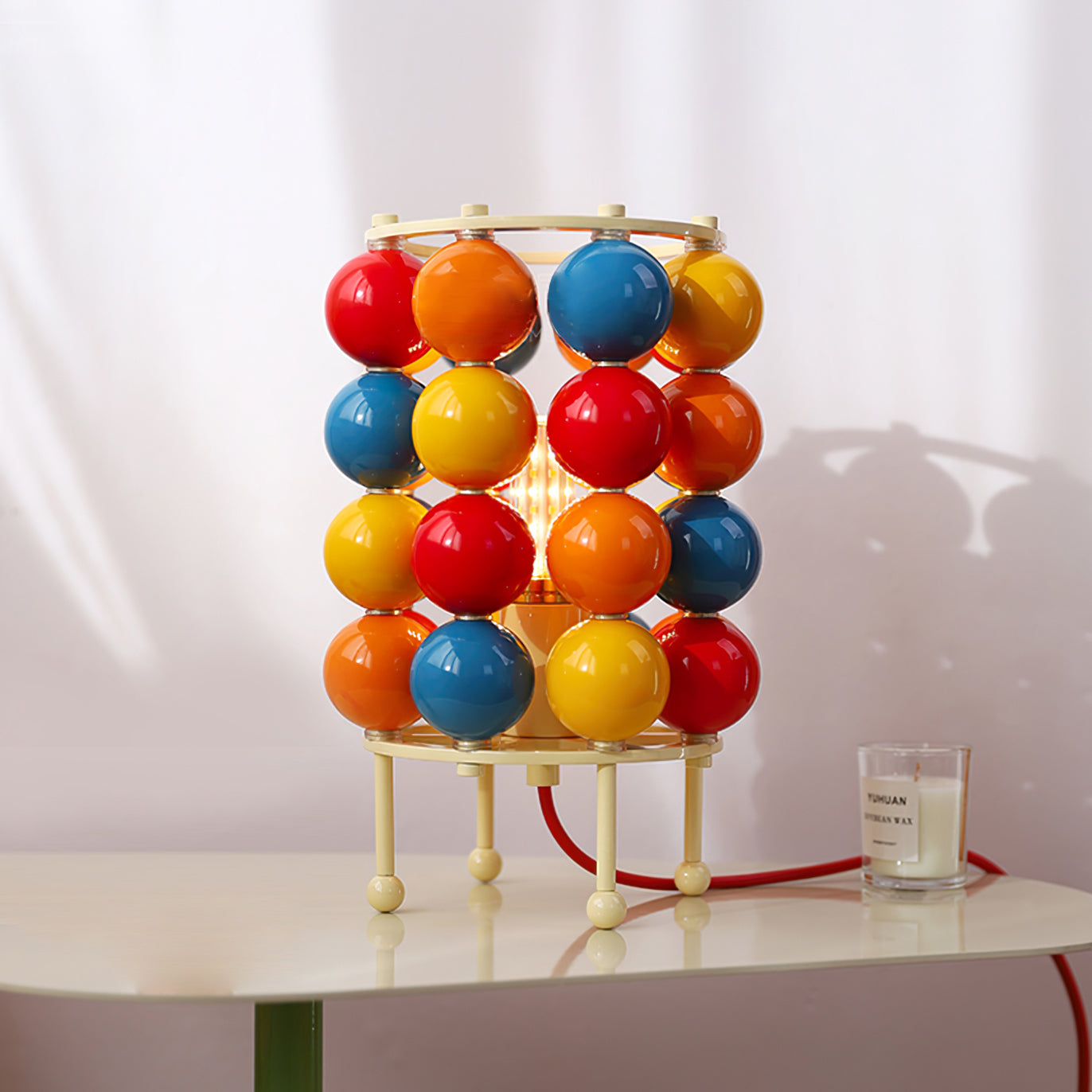 PantonGlow - Lampe de table avec sphère brillante et éclairage doux
