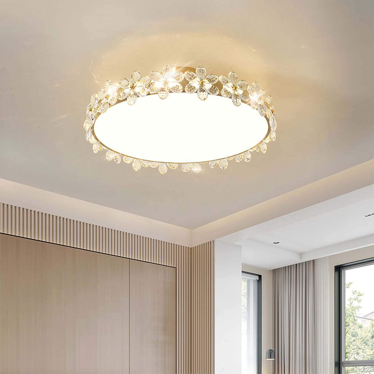 LuxePetal - Ceiling Light with Crystal Petals and Subtle Lighting