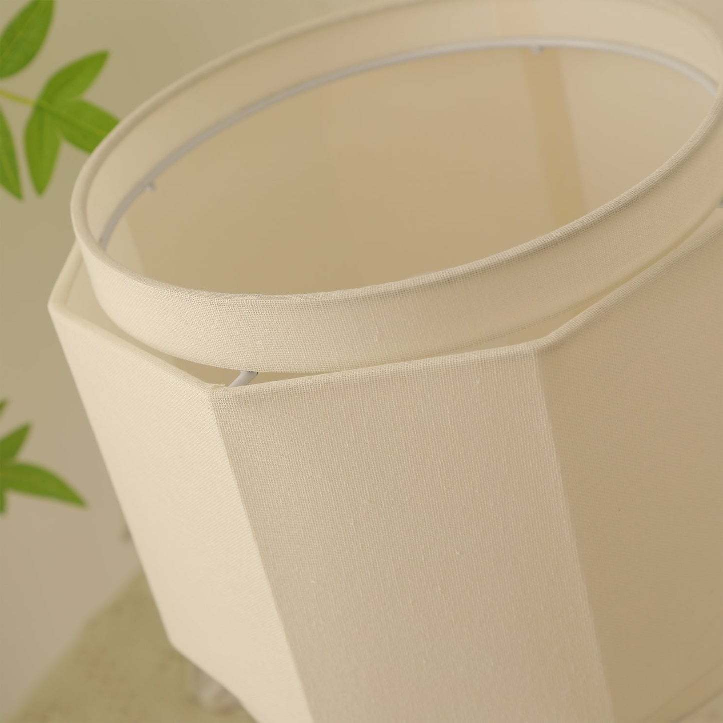PipitoShine - Table Lamp