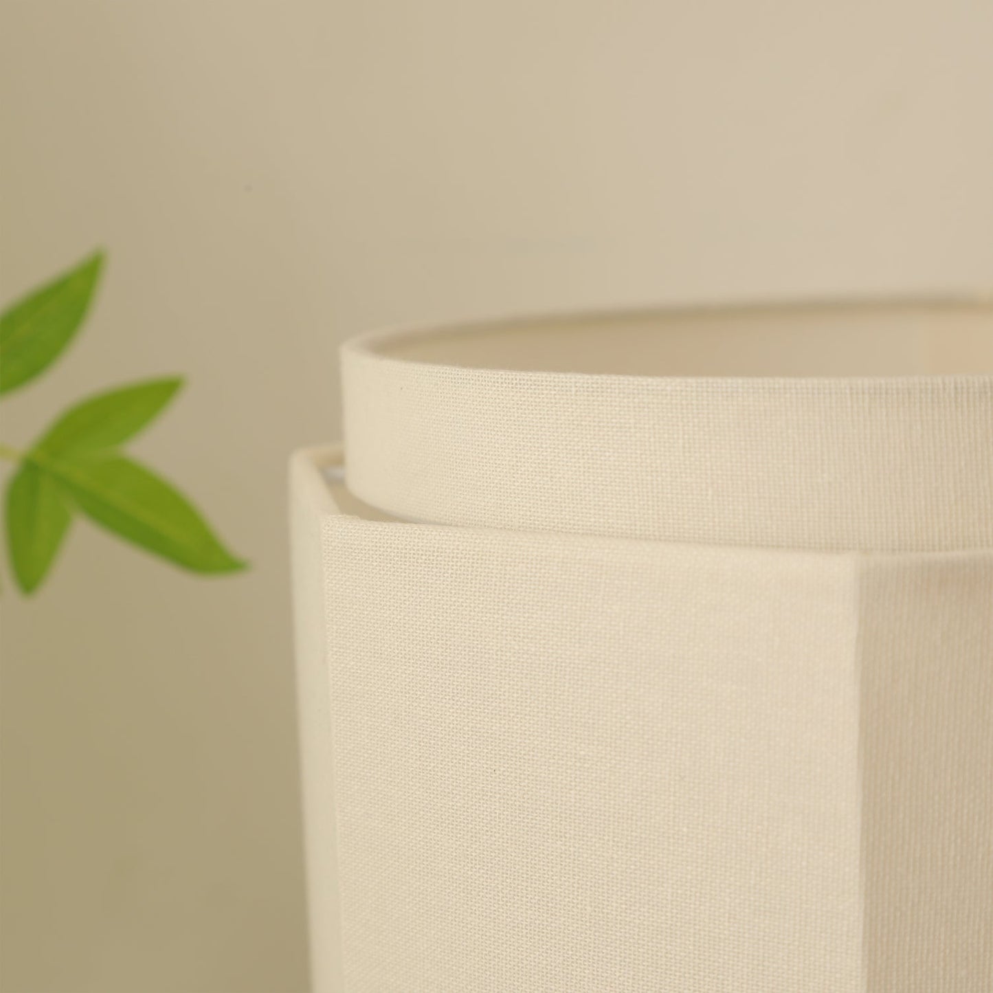 PipitoShine - Table Lamp