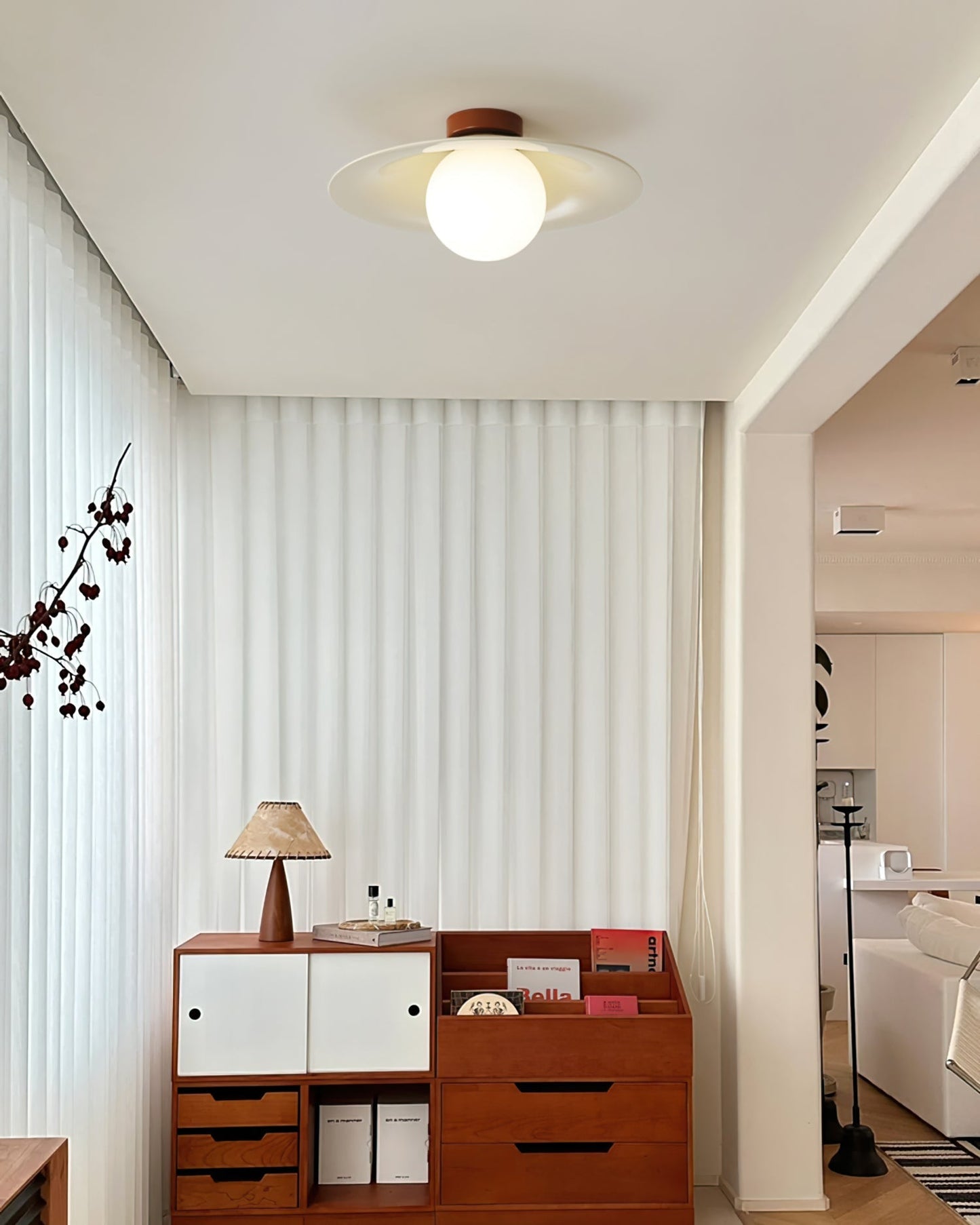 BezelLuxe - Ceiling Lamp with Luxurious Design and Intimate Lighting
