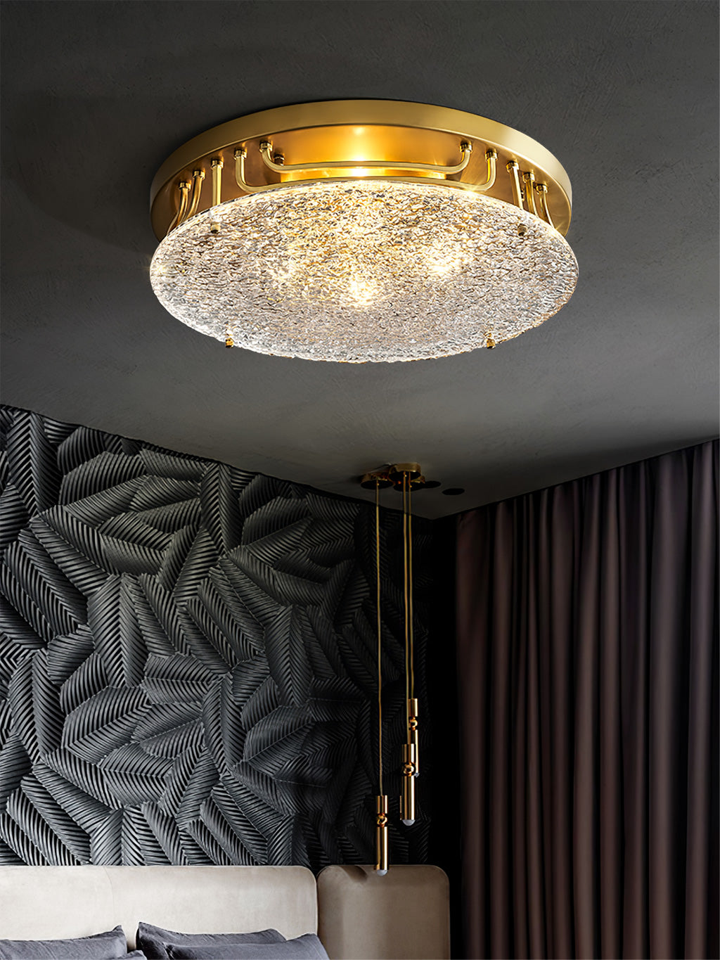 LuxeHolland - Ceiling Light with Minimalist and Atmospheric Design