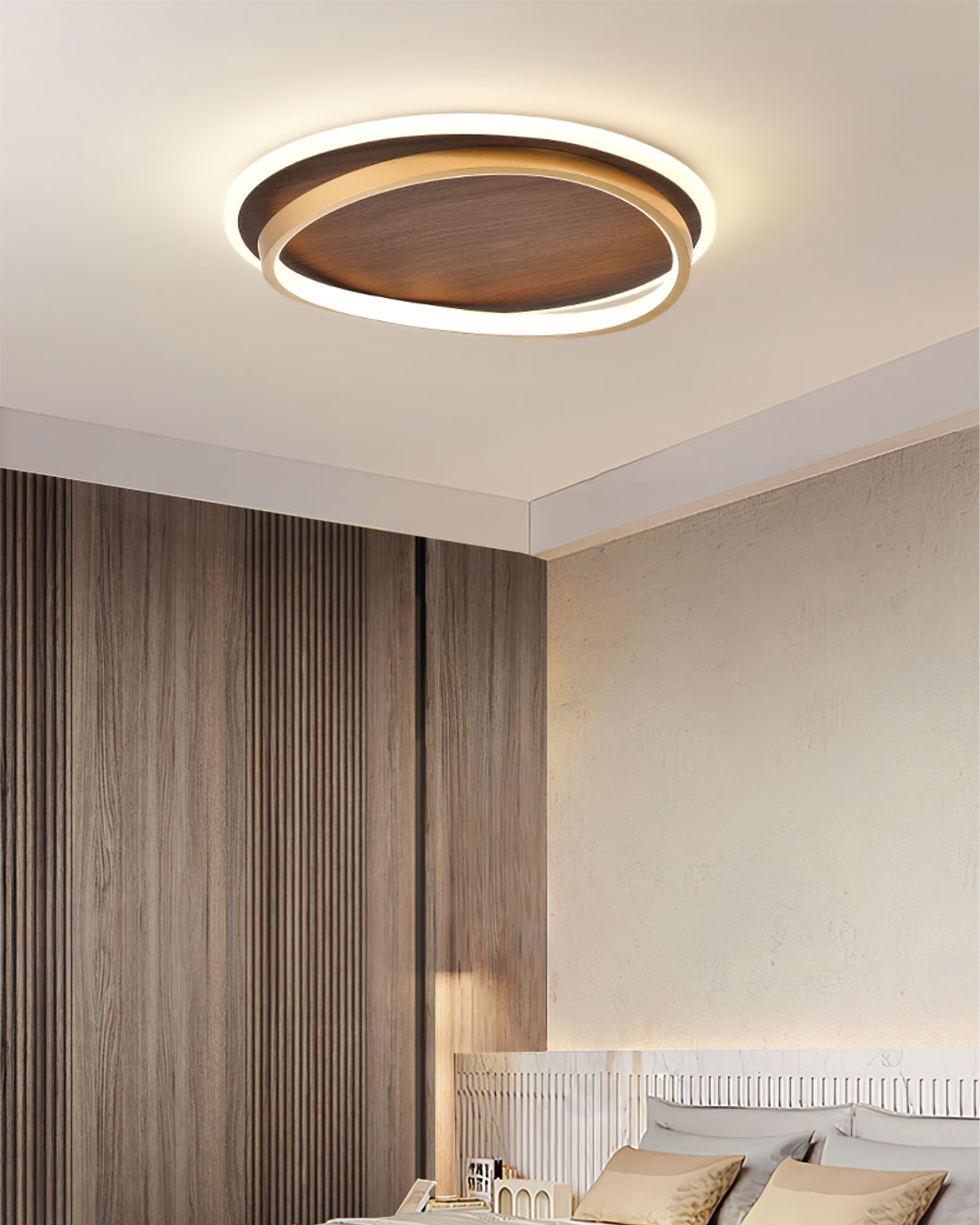 LuxeParfco - Ceiling Lamp with Subtle Style and Warm Light Distribution