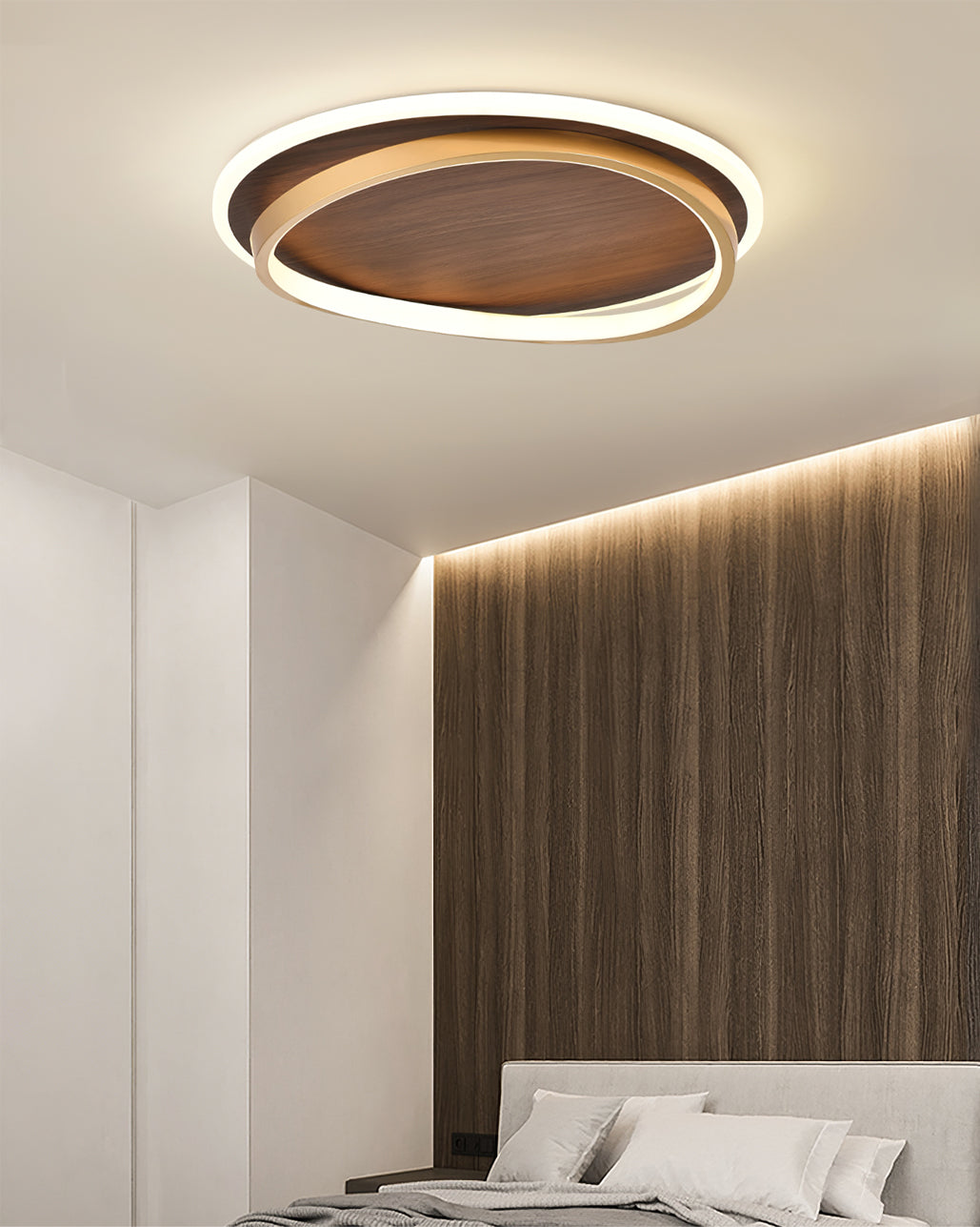 LuxeParfco - Ceiling Lamp with Subtle Style and Warm Light Distribution