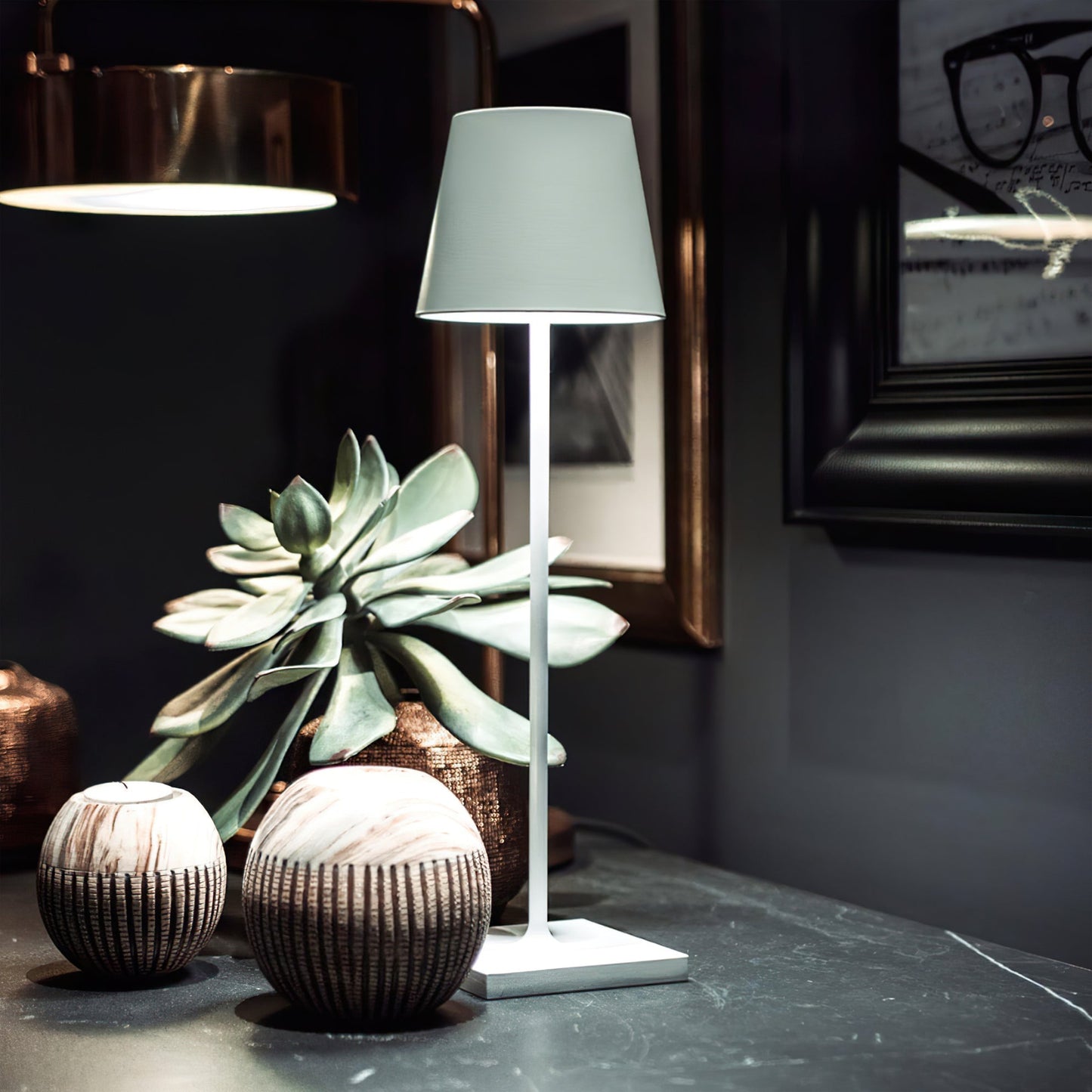 LumoPold - Rechargeable LED Table Lamp