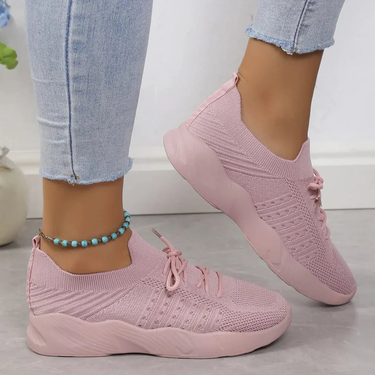 Yuna – Åndbare mesh damesneakers med snørebånd og platformsål