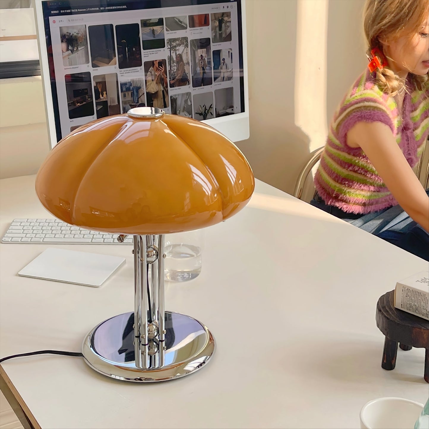 OrangeCurve - Moderne Glas Bordlampe