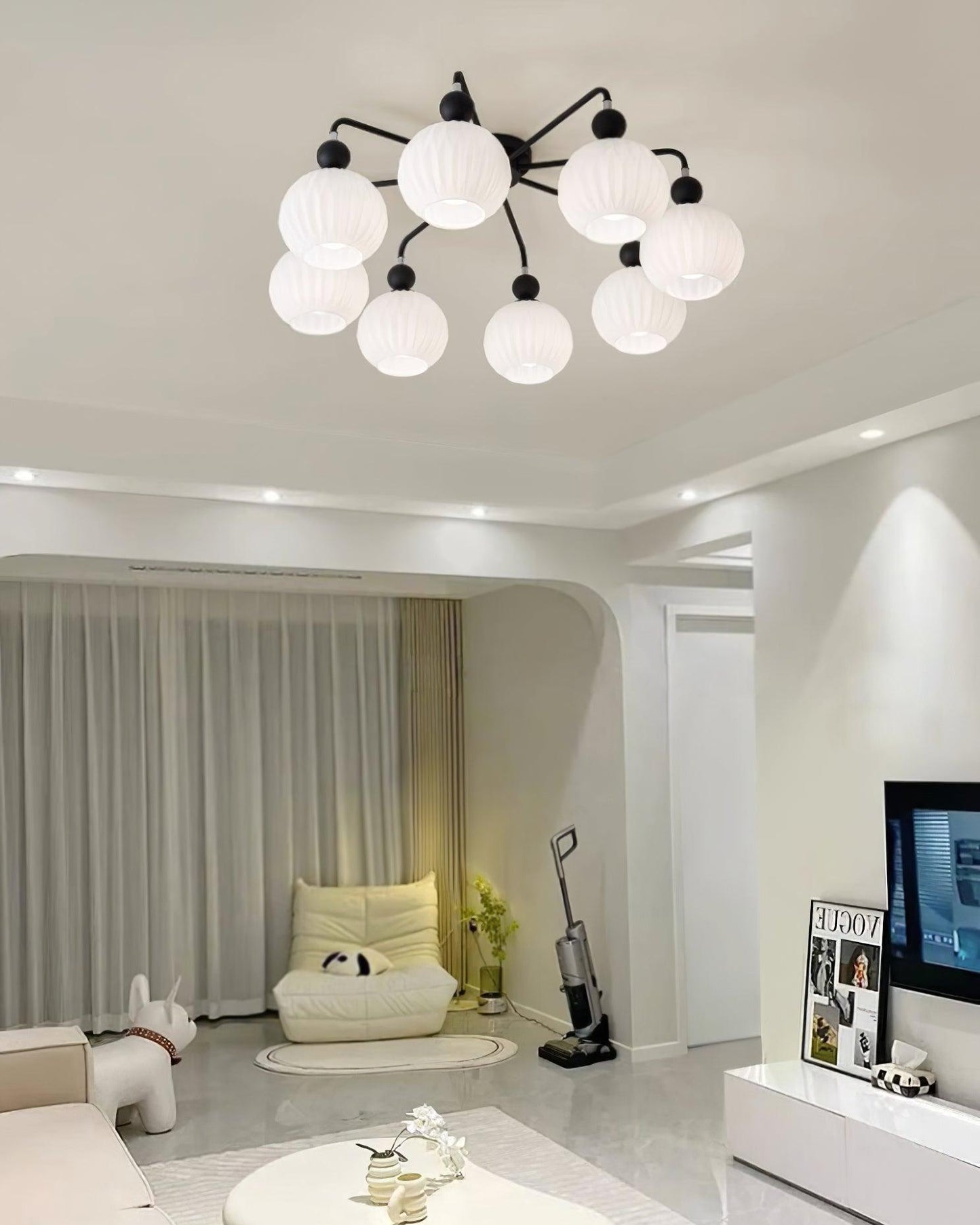 ReneeLuxe - Deckenleuchte mit luxuriösem Finish und atmosphärischem Leuchten