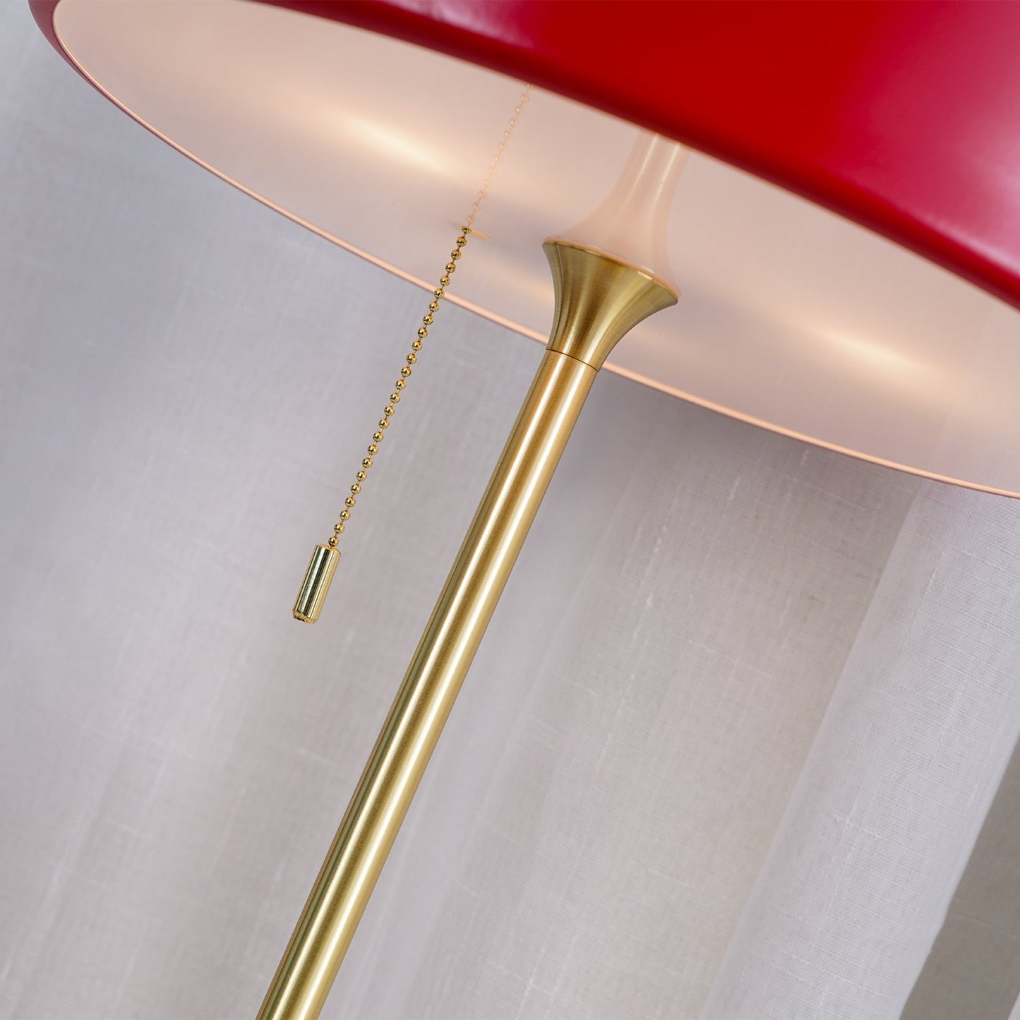 LuxeGlow - Spun Metal Table Lamp with Pull Cord Switch