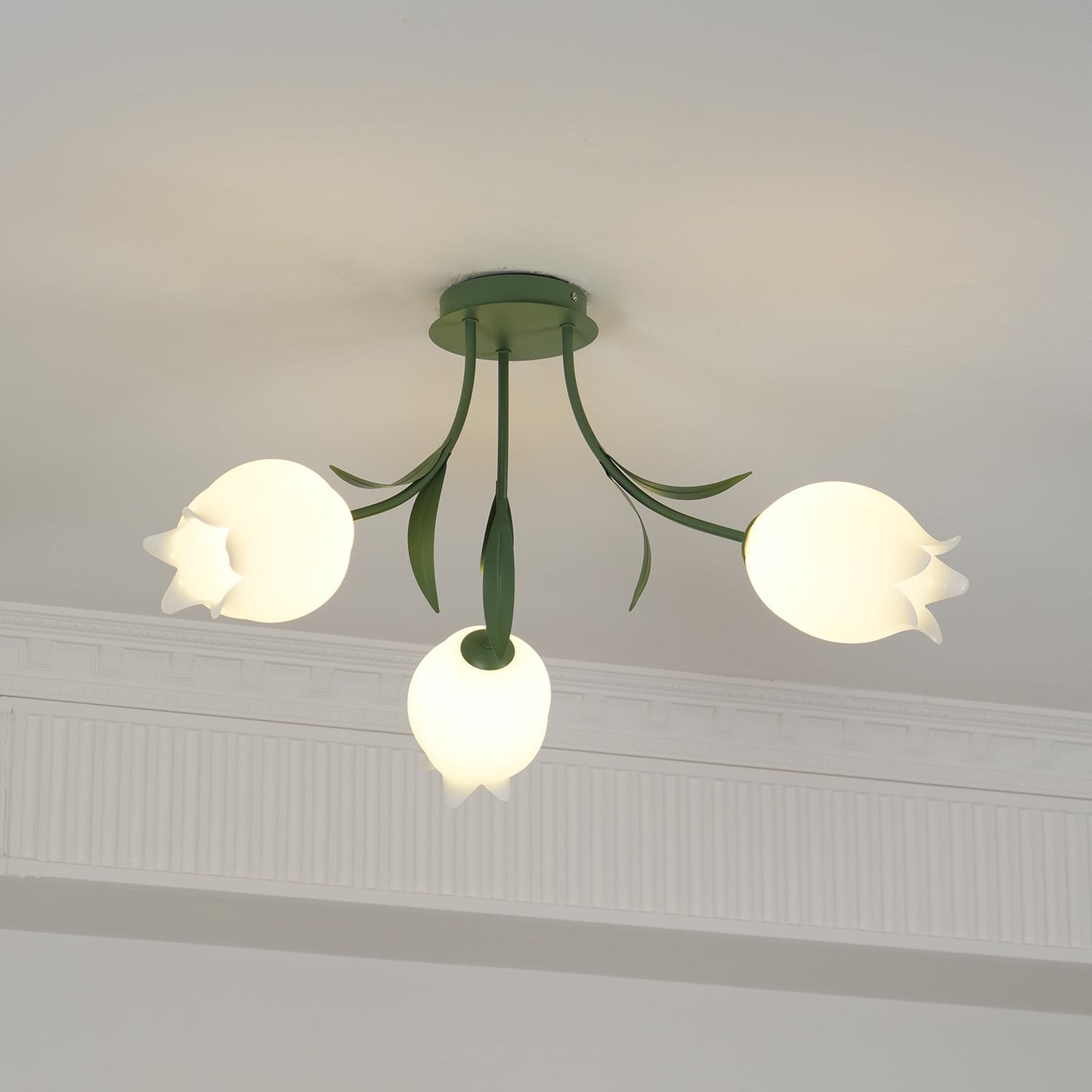 RickoLuxe - Ceiling Light with Elegant Design and Intimate Lighting