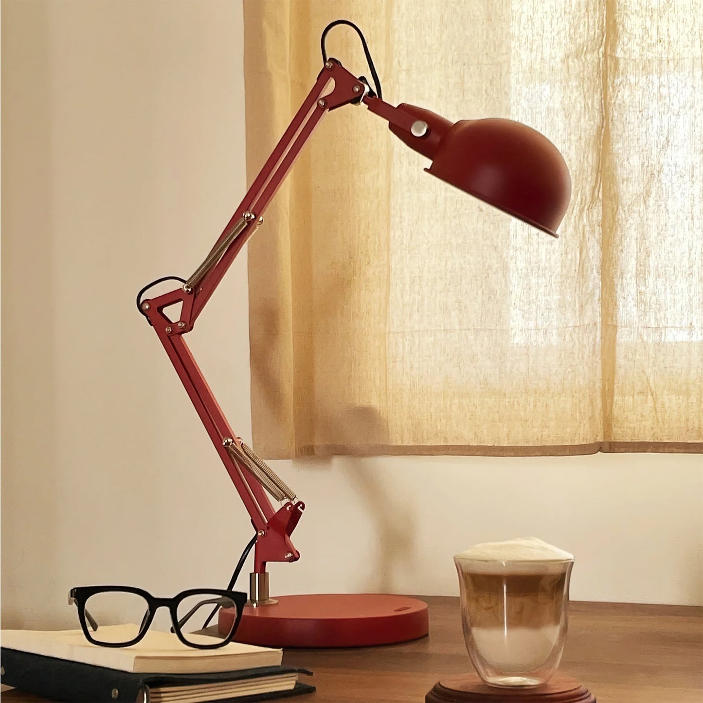 RedKaiser - Table Lamp