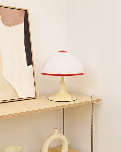 Luxe Mushroom - Bordlampe med elegant fod og blød lysdiffusion