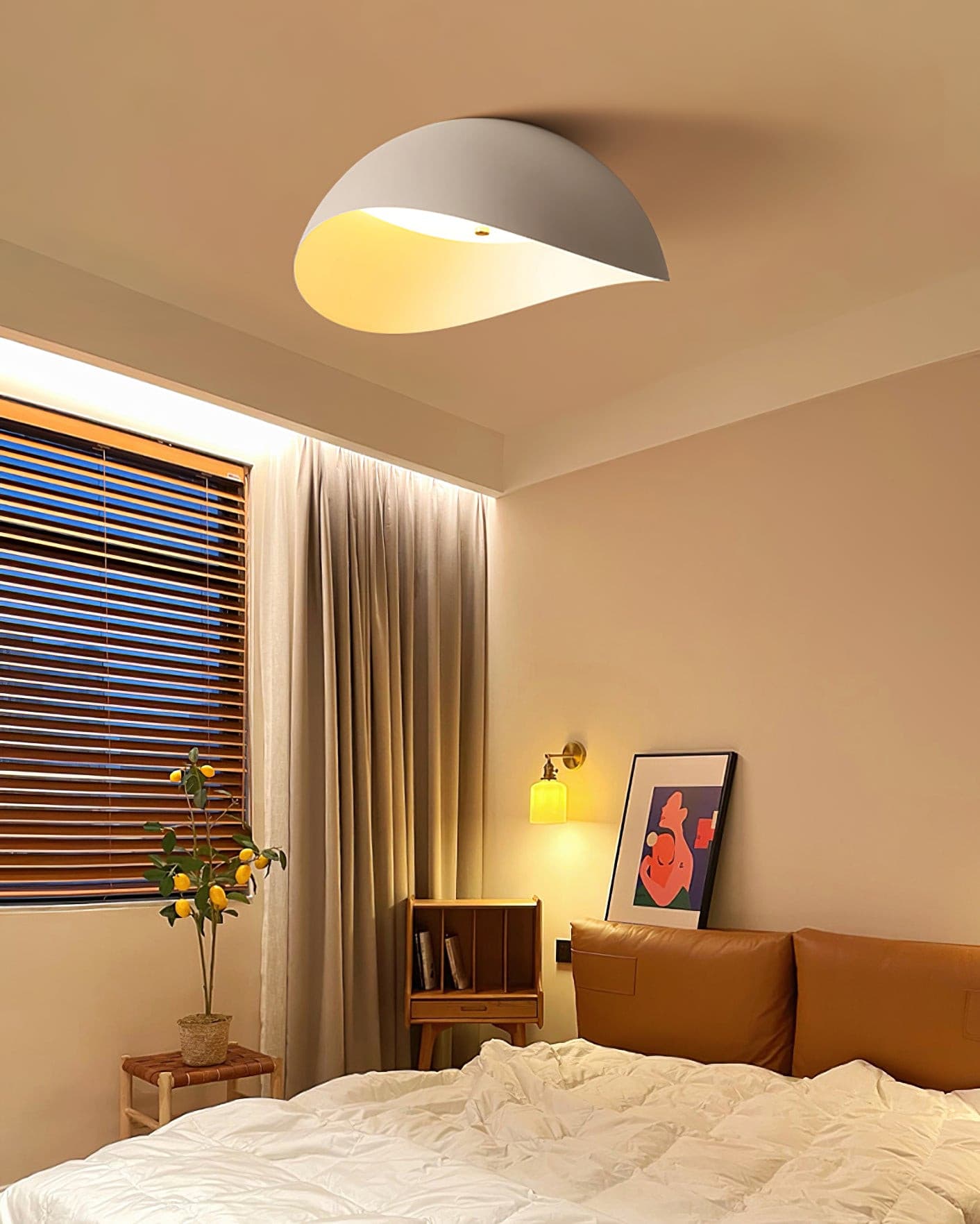 HaloLuxe - Sleek LED Ceiling Light with Timeless Circular Design