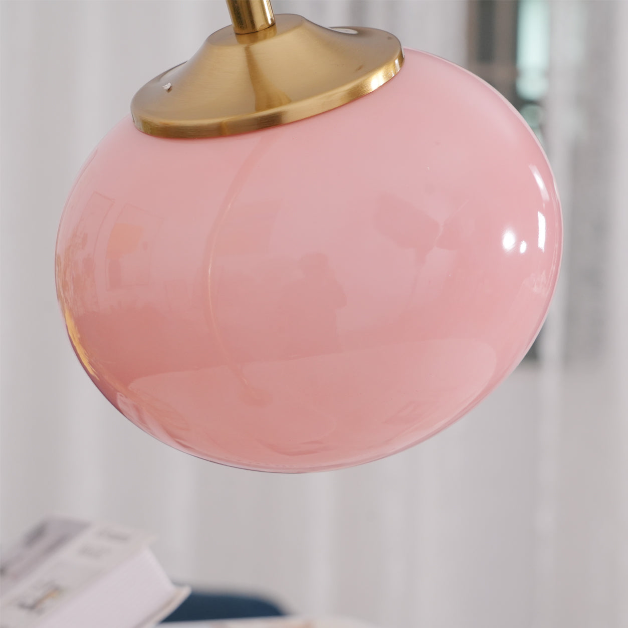 CandyGlow - Legesyg bordlampe med inspiration fra skumfiduser
