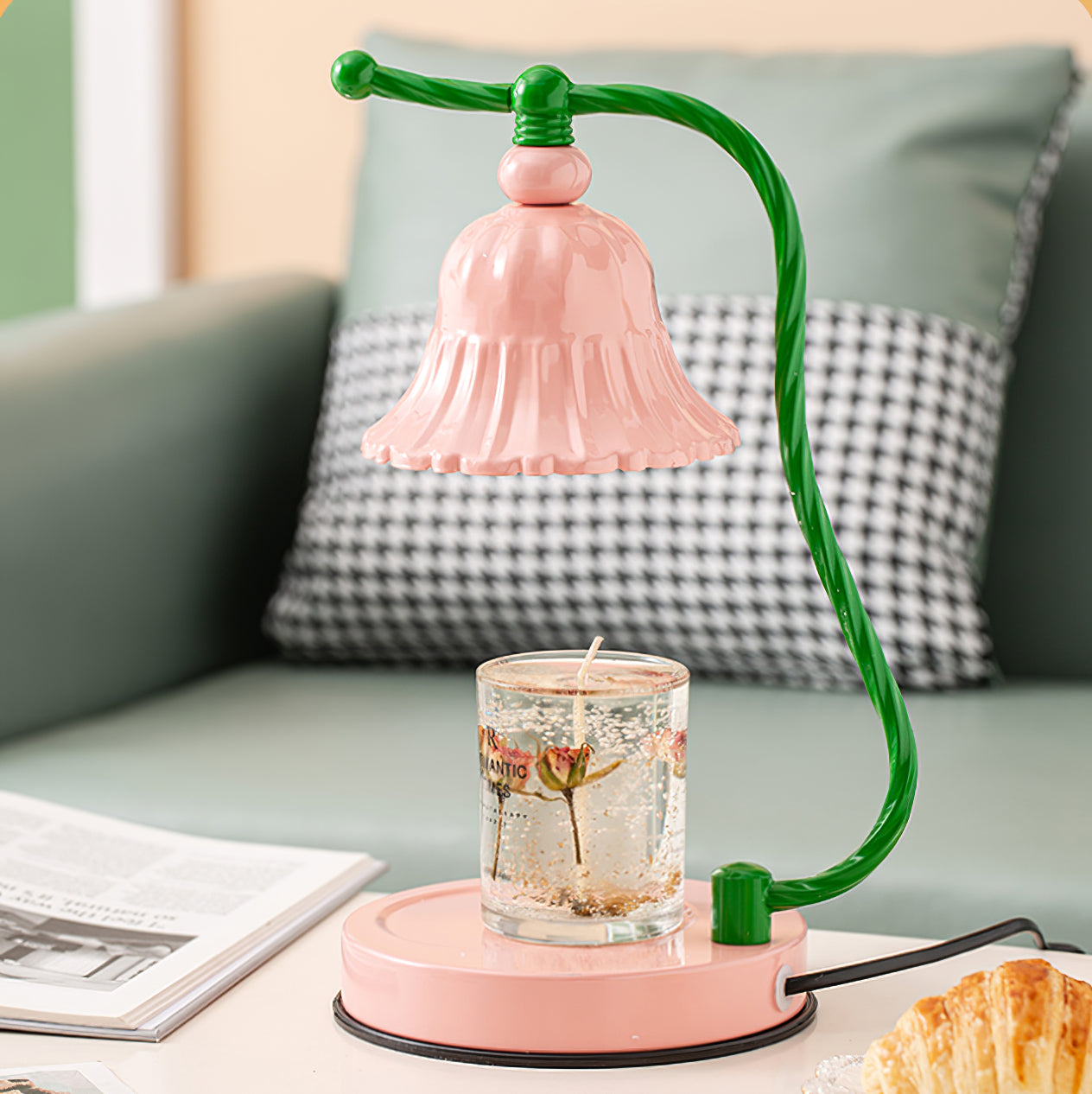 PetalLuxe – Elegant Table Lamp with Pink Flower Design