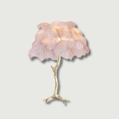 PlumeAura - Bordlampe med gyldne strudsefjer