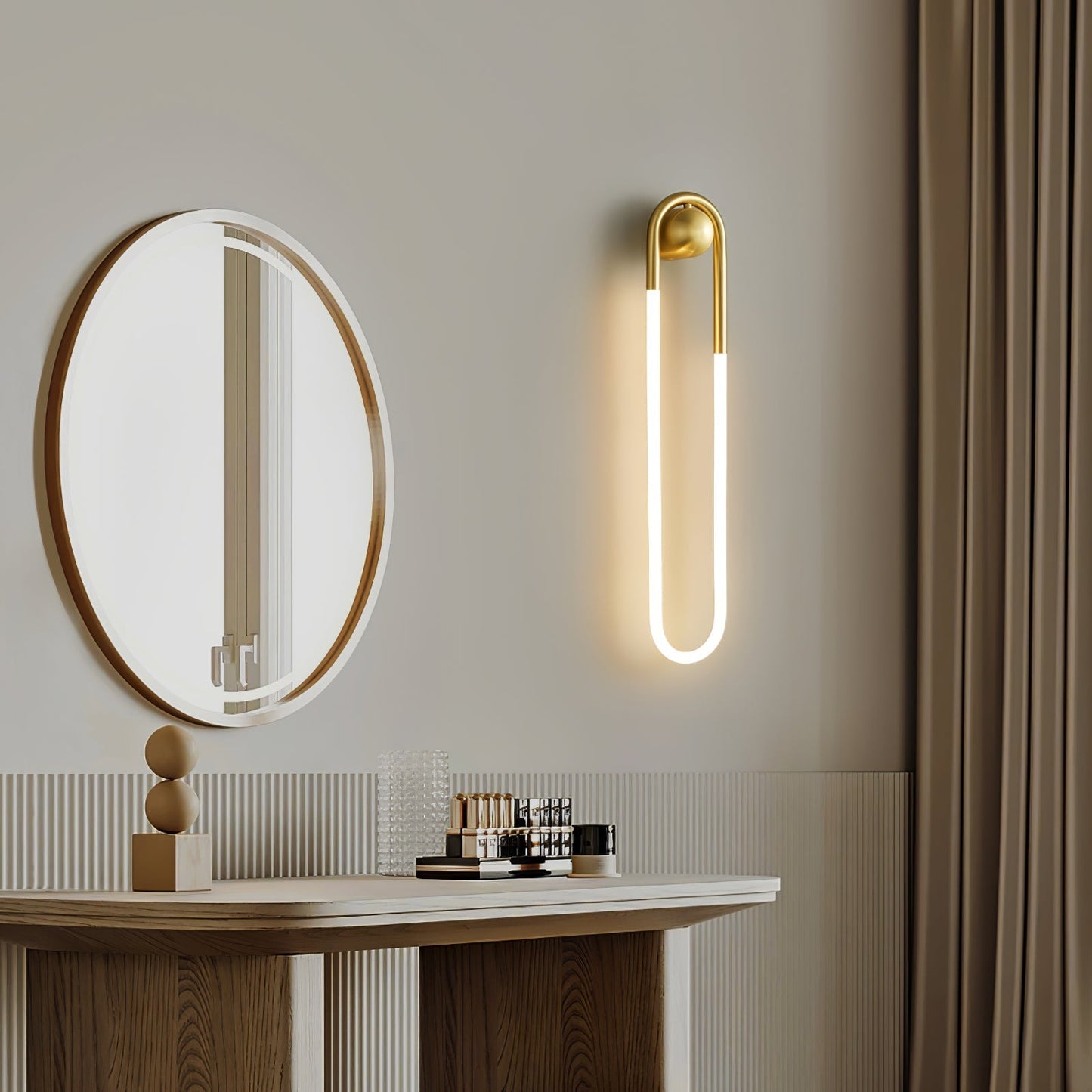 OvalGlow - Minimalistische Wandleuchte in Schwarz und Gold
