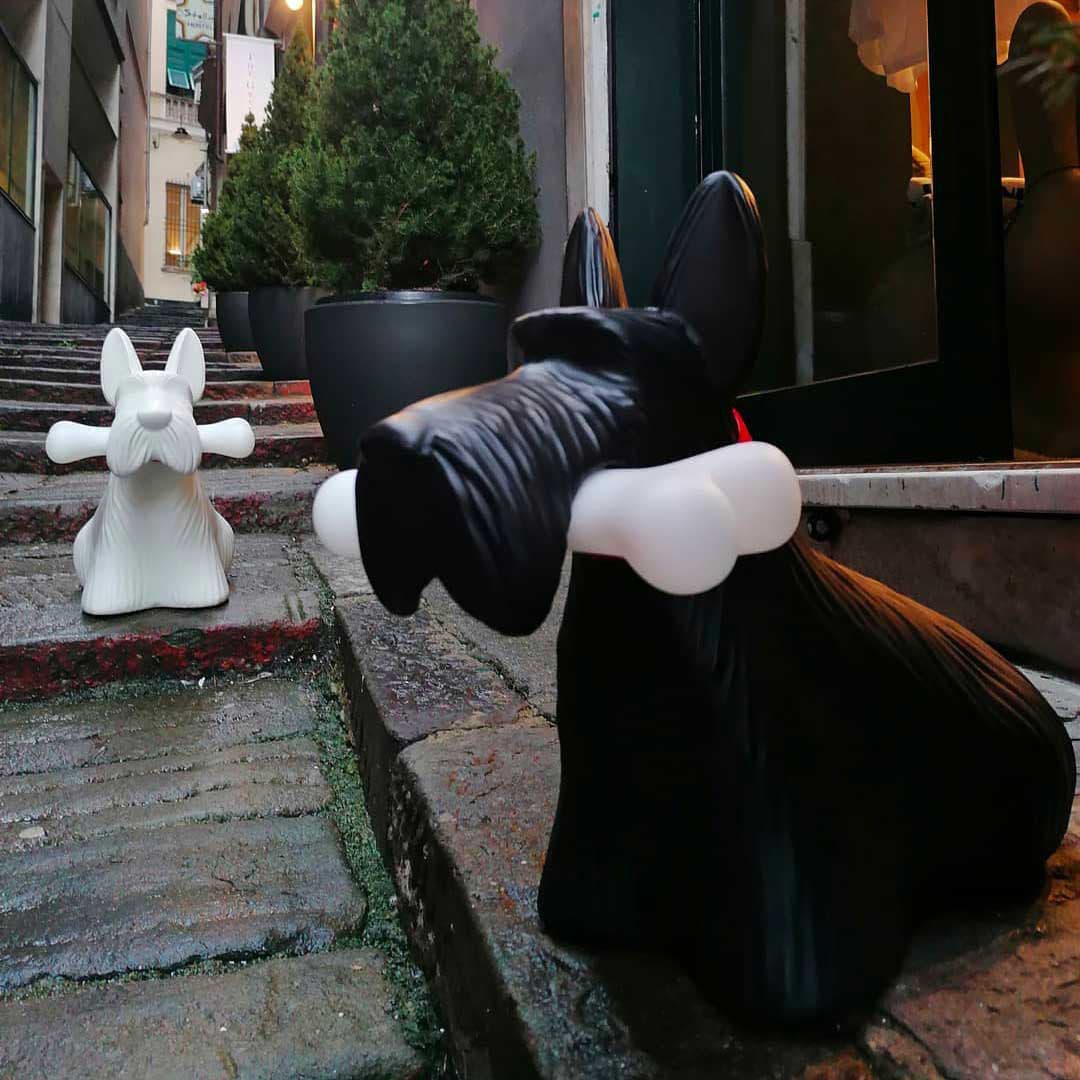 FidoGlow - Bedårende Scottie Hund Bordlampe