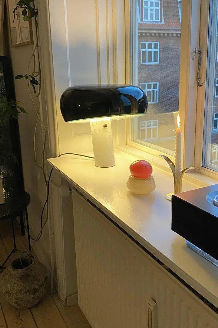 NordicMarble - Elegant marmor bordlampe