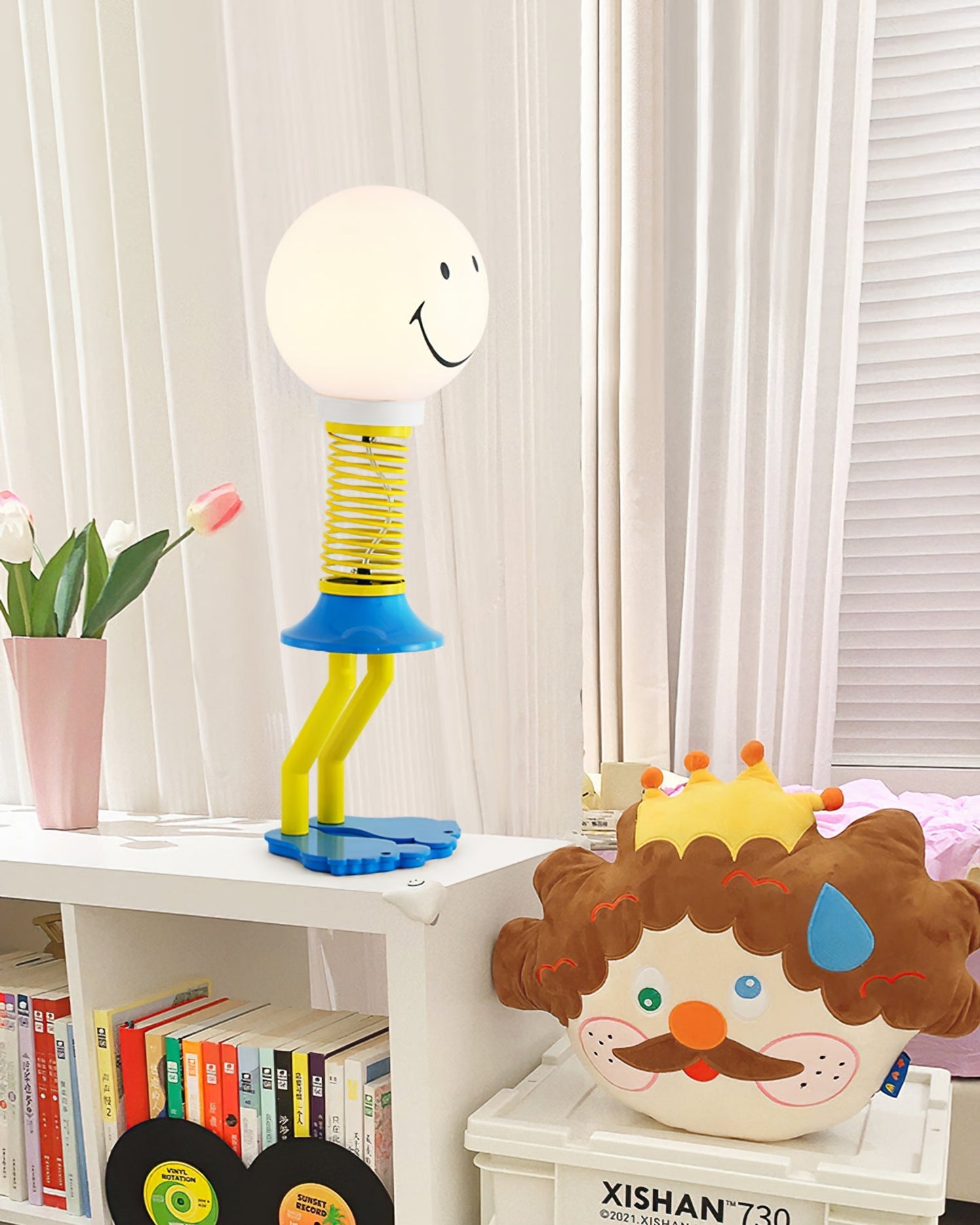 SpringGlow - Tischlampe mit Spiraldesign und Umgebungsbeleuchtung