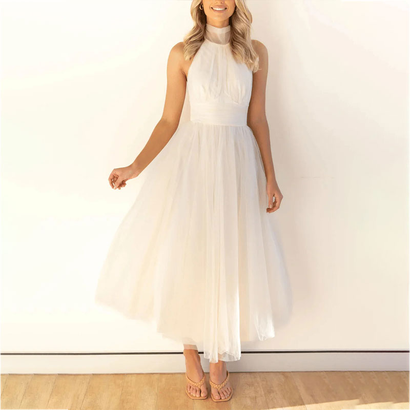 Robe en maille avec col montant et design sans manches - Erin