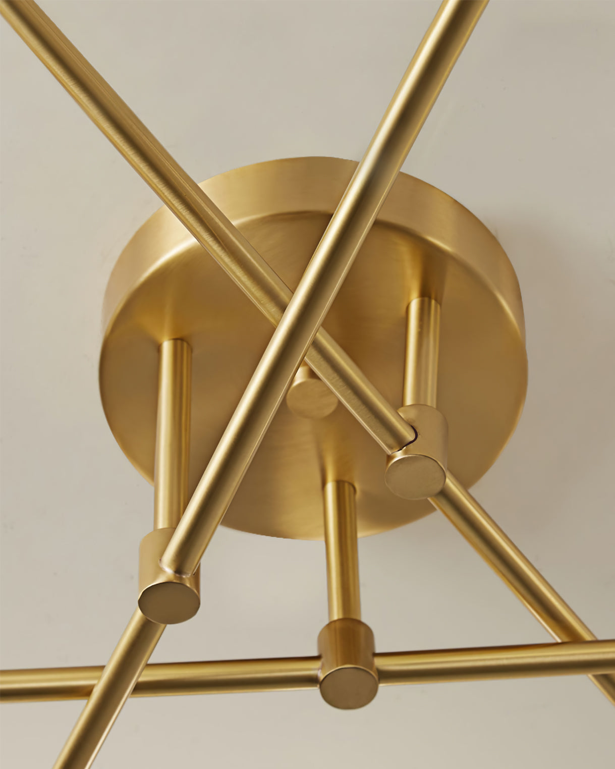LuxeSputnik - Deckenlampe mit kosmischem Design und gemütlicher Beleuchtung