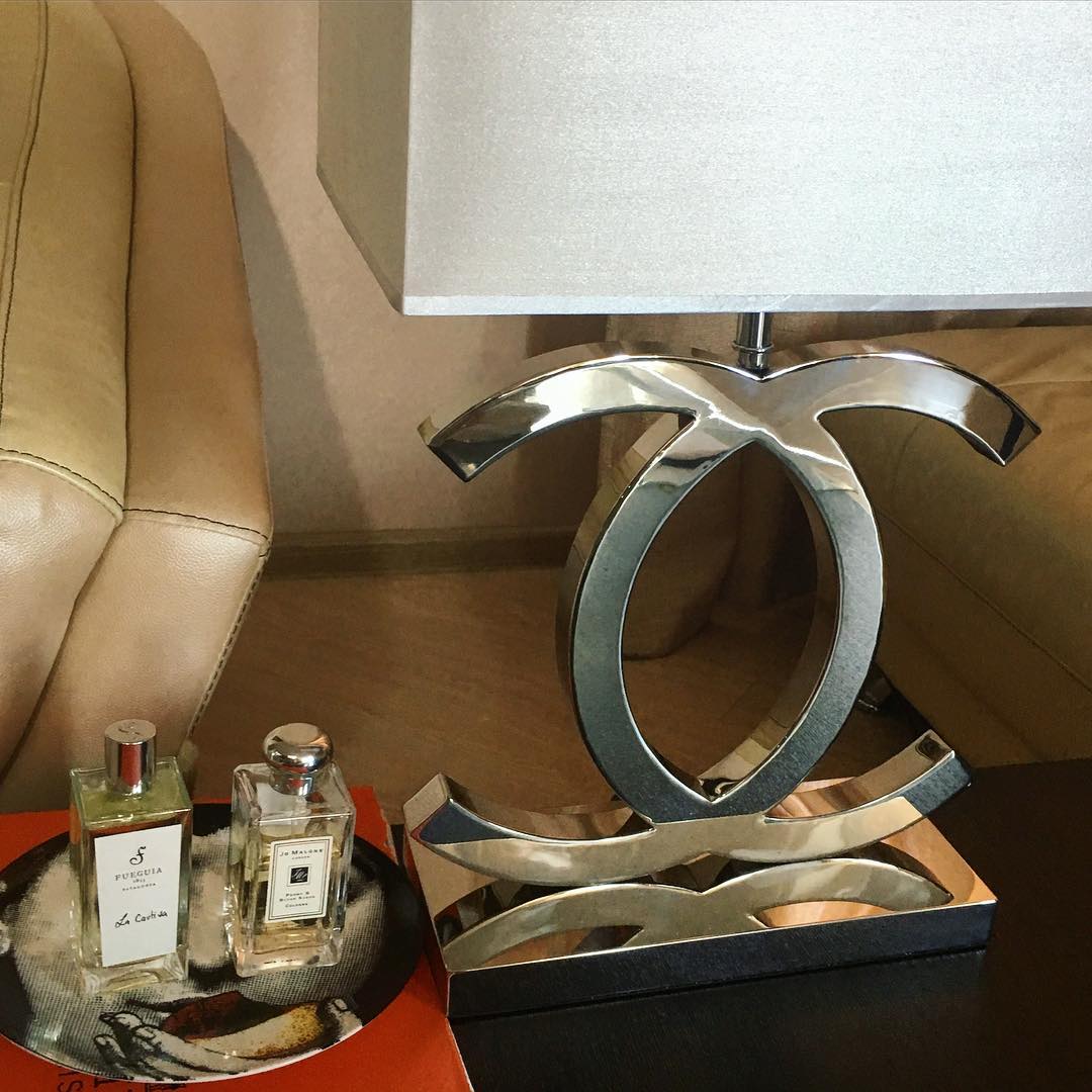 ShimmerLux - Scandinavian Style Table Lamp in Steel