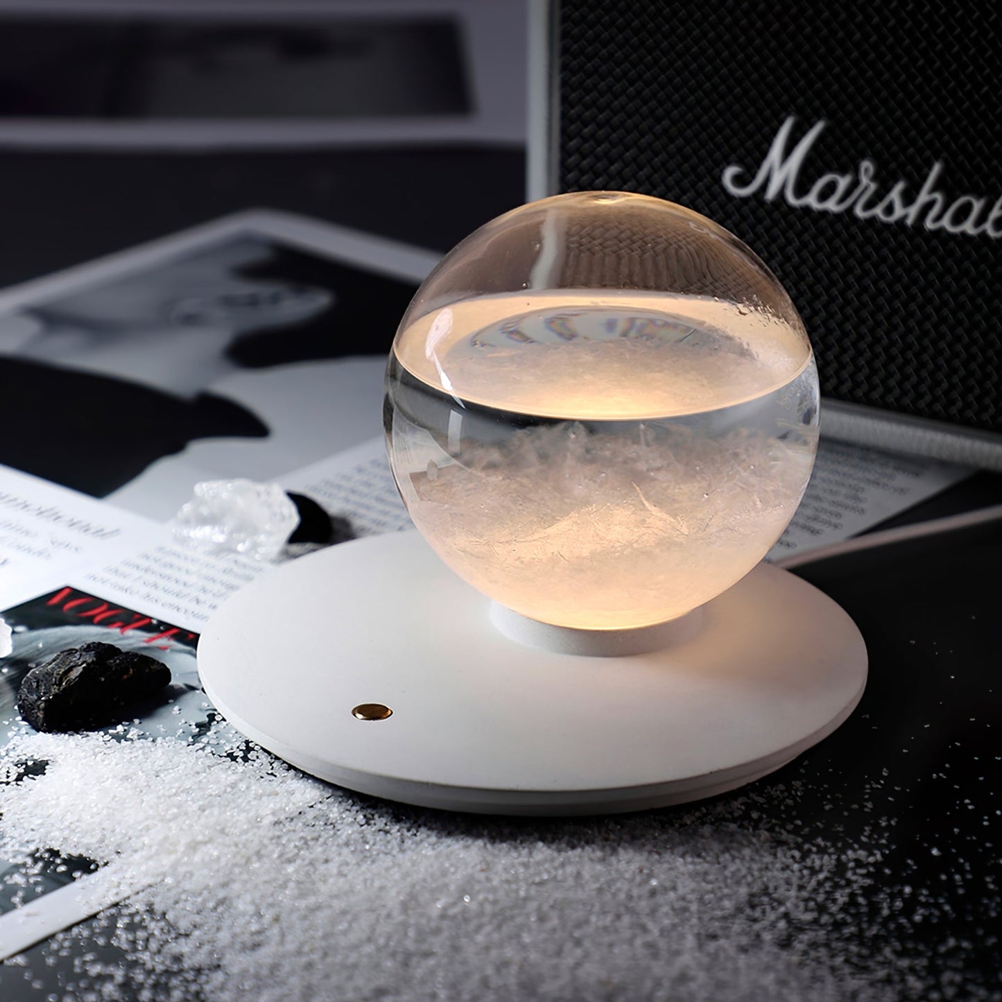 LumaStorm - Genopladelig Bordlampe til Varm Belysning