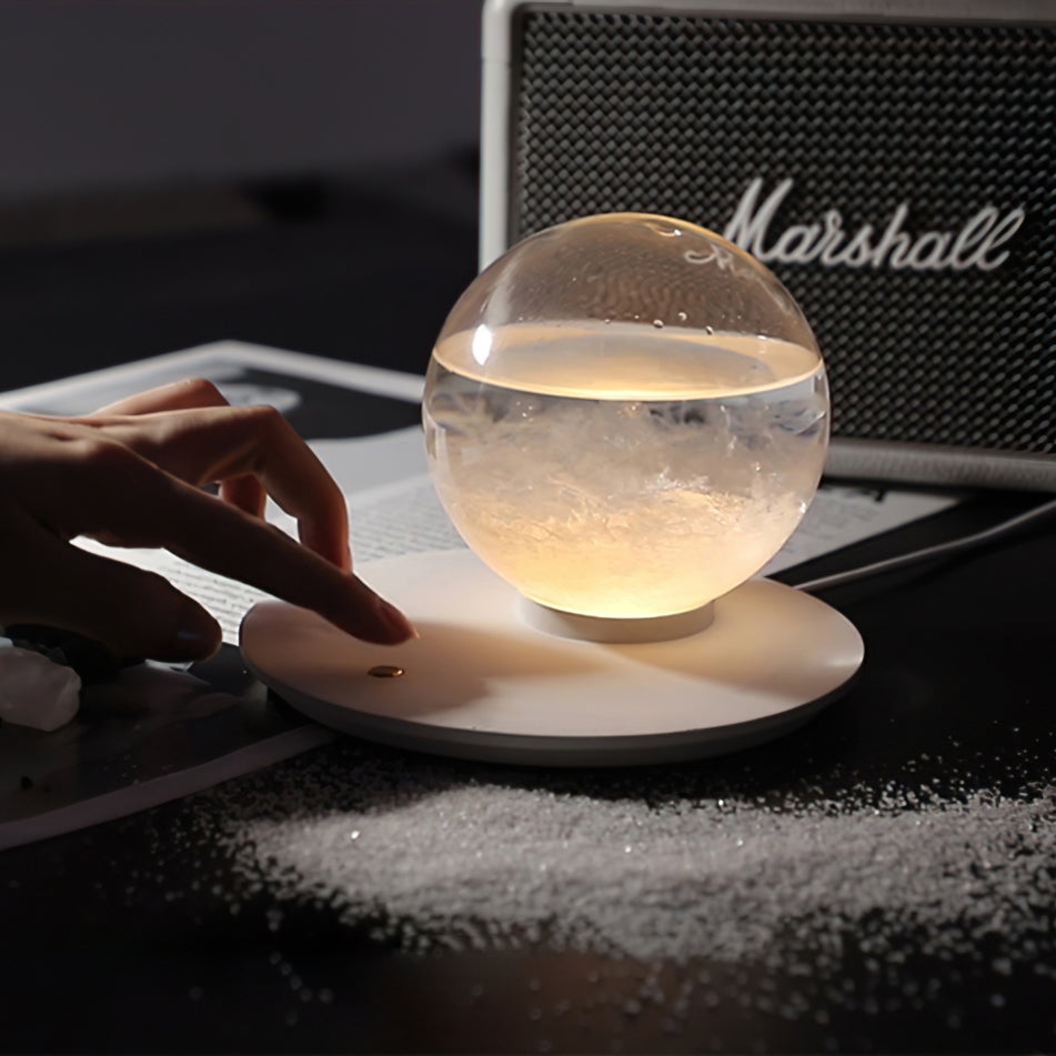 LumaStorm - Genopladelig Bordlampe til Varm Belysning