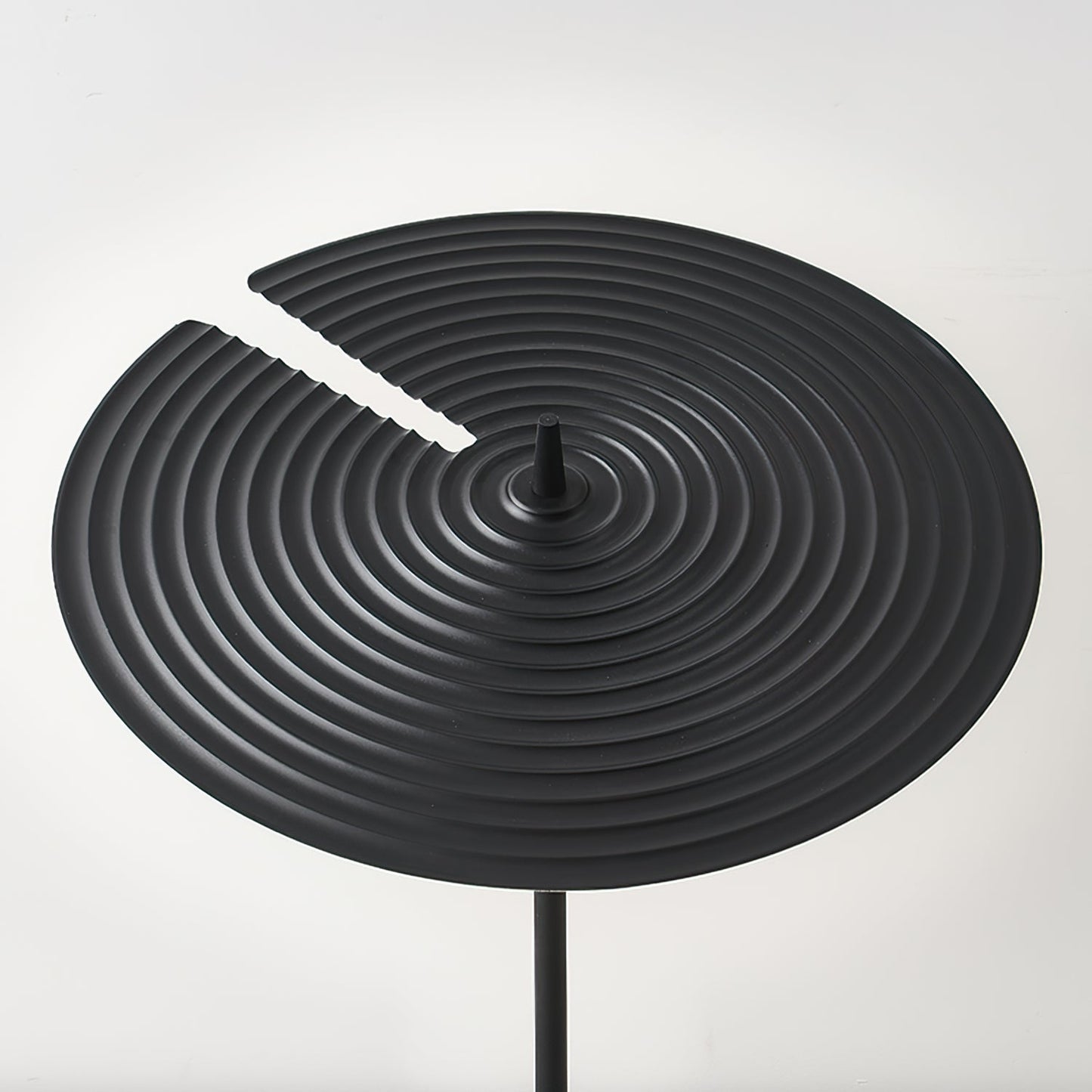 LuxeSymphony - Table Lamp with Subtle Style and Atmospheric Light Distribution
