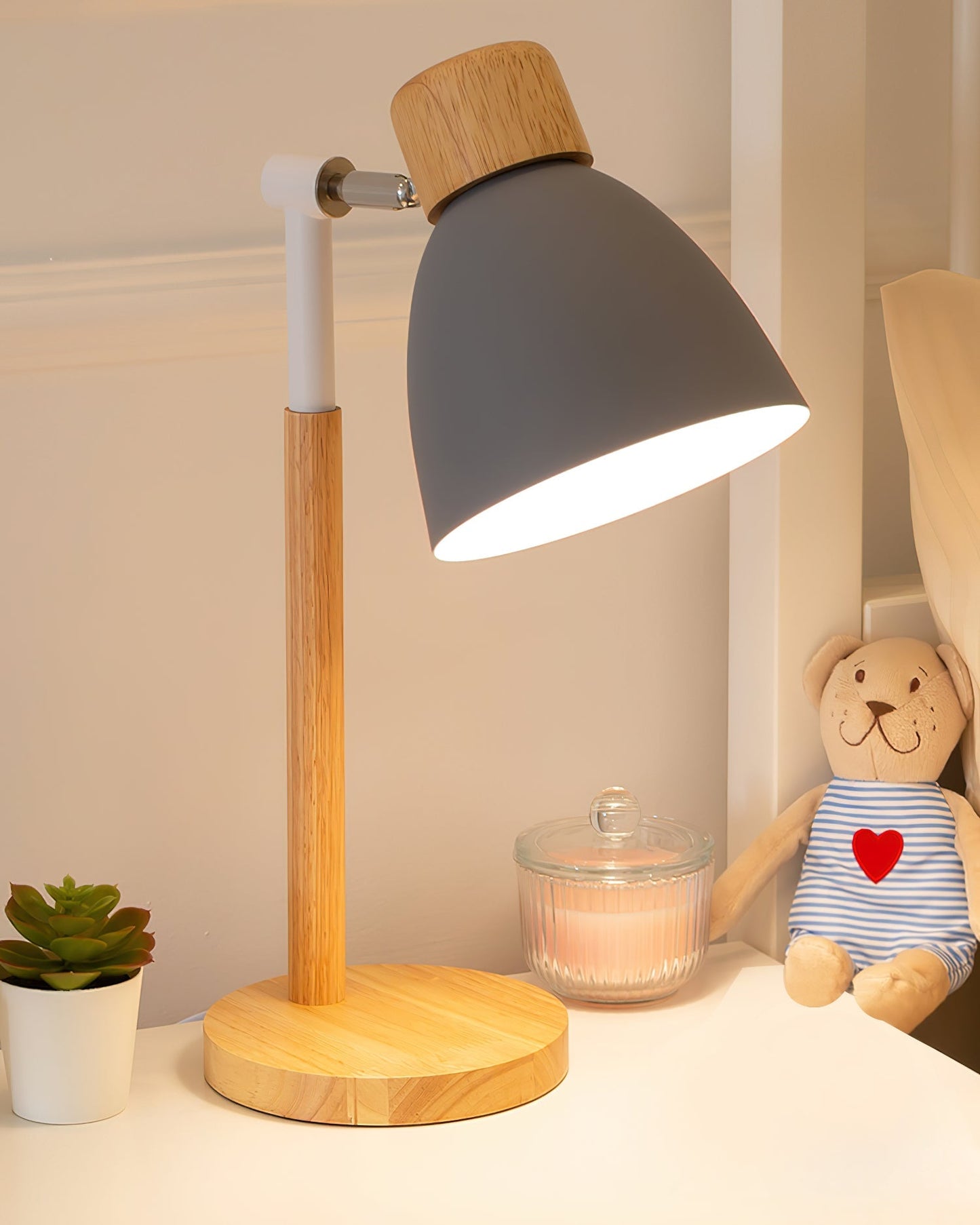 MacaroonGlow - Bordlampe med træramme og bløde farver