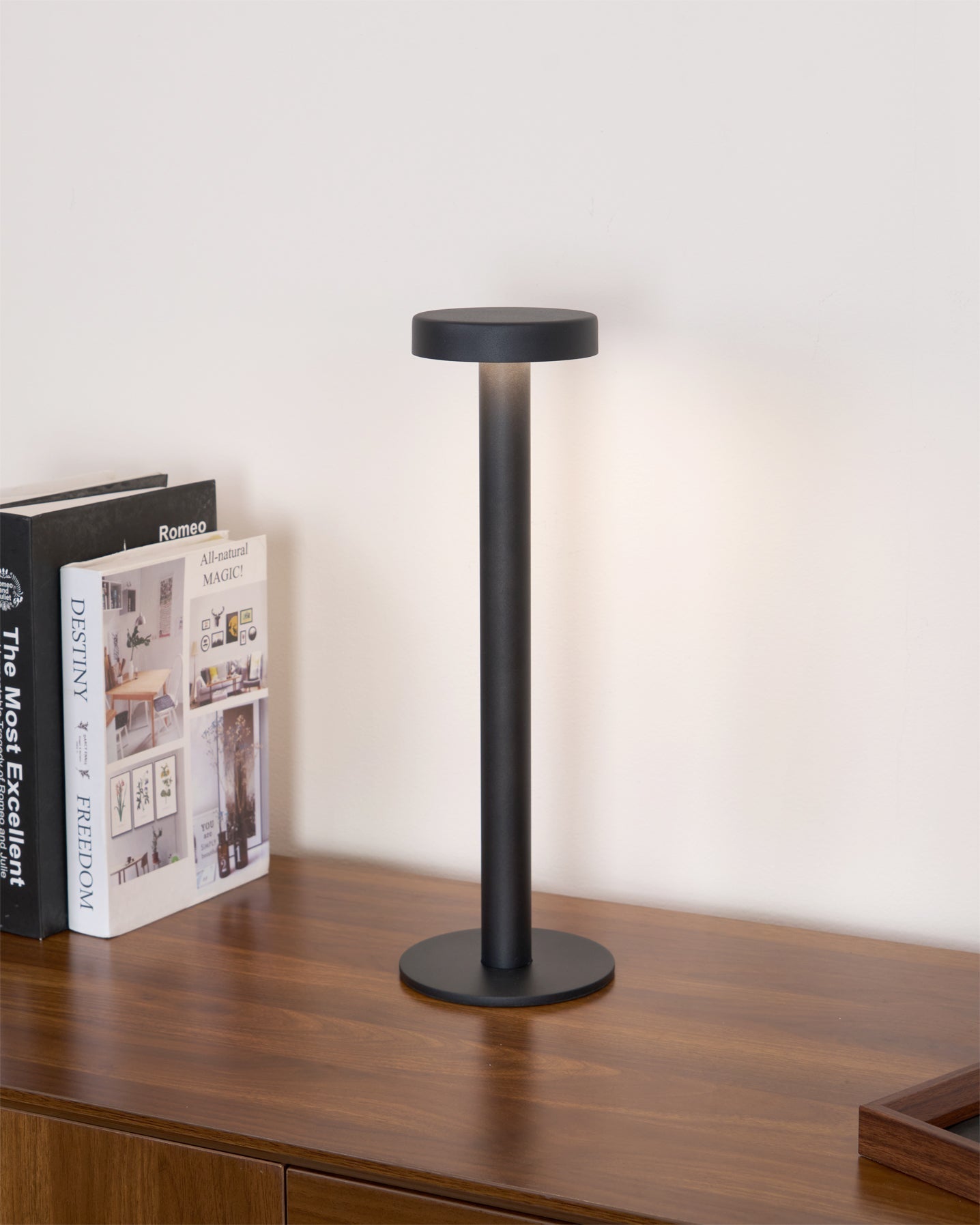 LumoMag - Portable Table Lamp with Magnetic Base