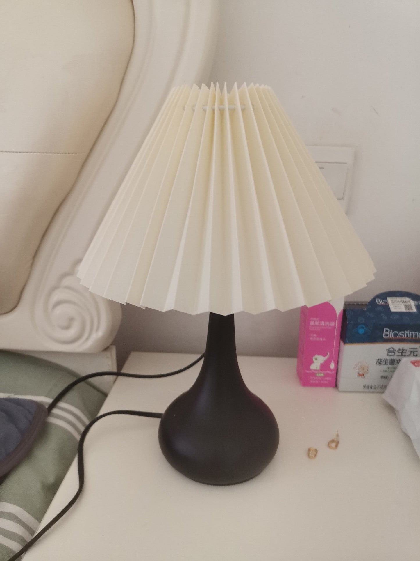 DrumGlow - Bordlampe med tidløst design og hyggeligt skær