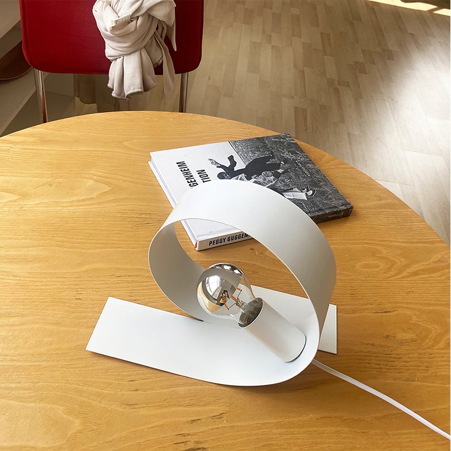 LoopingForm - Lampe de table